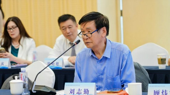 刘志勤：经济研判需重视三驾马车 盘活应收账款激活存量财富