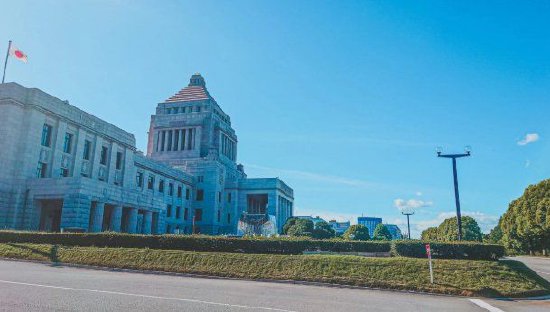 日本内阁府上修二季度GDP年化增速至1.4%